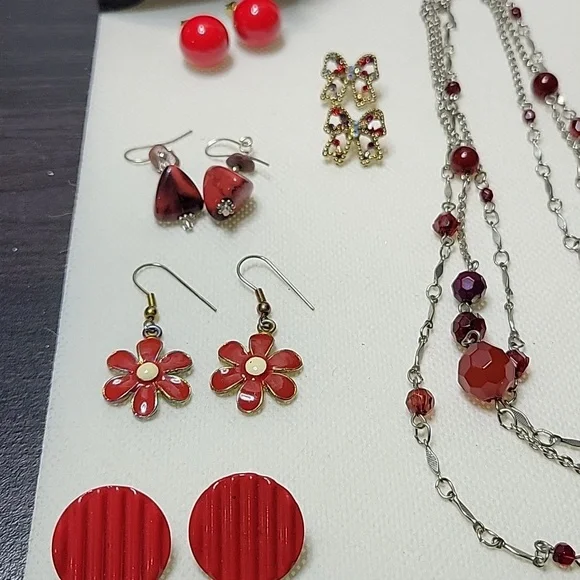 Red and Gold & Silver Jewelry Set - Picture 6 of 8